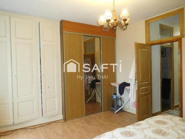 Maison Habitation (108 m2), 3 chambres, grande Terrasse, Garage et Local Commercial (130 m2)