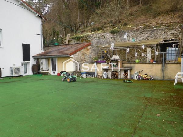 Maison Habitation (108 m2), 3 chambres, grande Terrasse, Garage et Local Commercial (130 m2)