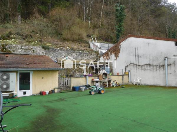 Maison Habitation (108 m2), 3 chambres, grande Terrasse, Garage et Local Commercial (130 m2)