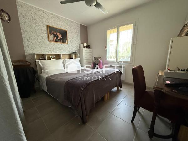 VALRÉAS, 84600 Enclave des Papes