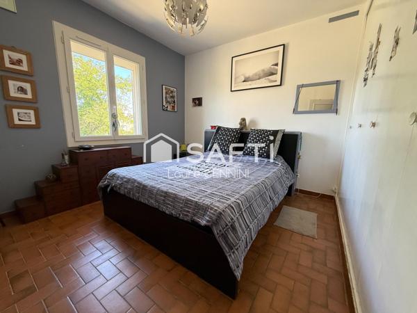 VALRÉAS, 84600 Enclave des Papes