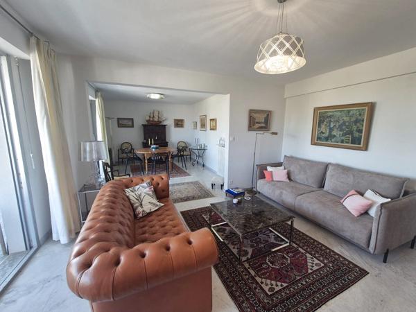Appartement
                                                                                                                                                                                                                                                                                                                        4 pièce(s)                                                                                                                                                                                                          2 chambre(s)                                                                                                                                                                                                          98.51  m²