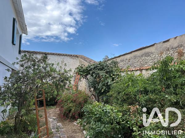 Maison (prestige) à vendre 12 pièces 318 m² La Flotte