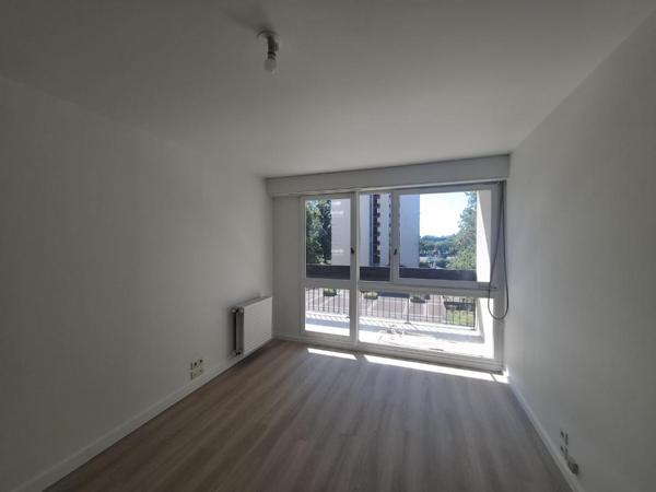 Appartement T2 à louer - 46 m² (réf : 512728)