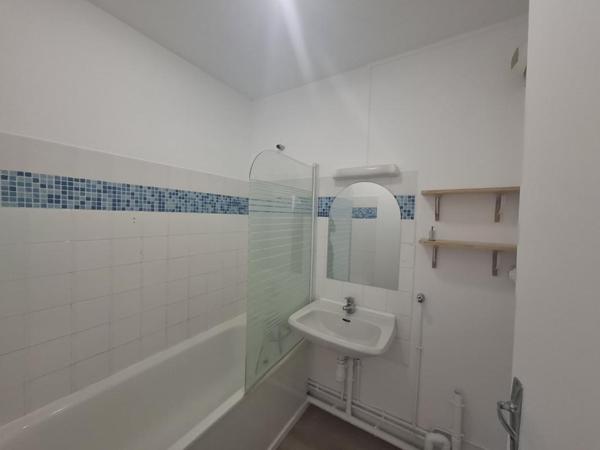 Appartement T2 à louer - 46 m² (réf : 512728)