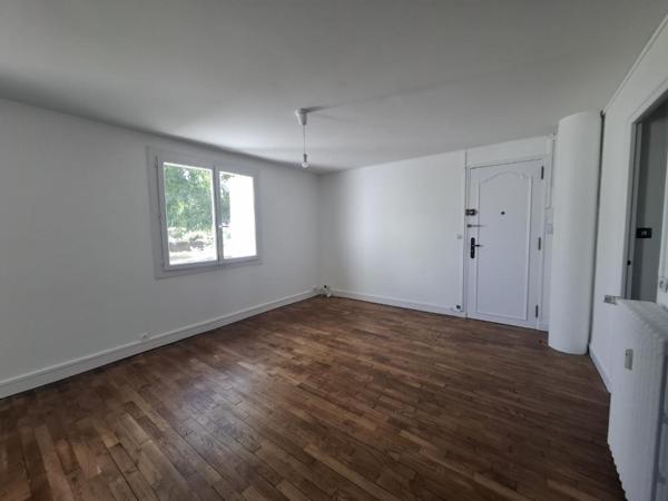 Appartement T2 à louer - 53 m² (réf : 515208)