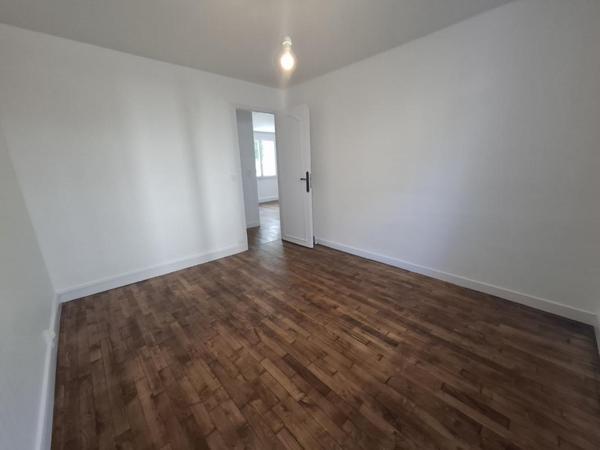 Appartement T2 à louer - 53 m² (réf : 515208)