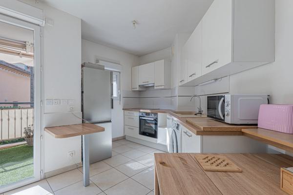 À vendre – Charmant 2 pièces avec terrasse, garage et cave – Cagnes-sur-Mer Centre