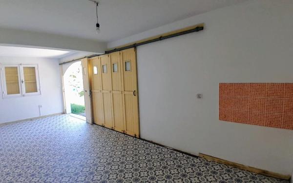 Maison à vendre    4 pièces •  Saint-Louis