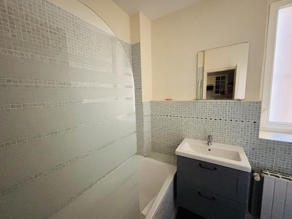 Appartement
         3 pièces
        - 61 m² Exclusivité 195 000 € *
