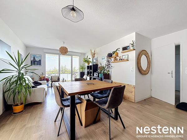 NESTENN - Grand T3 dans résidence récente avec terrasse et parking en sous-sol