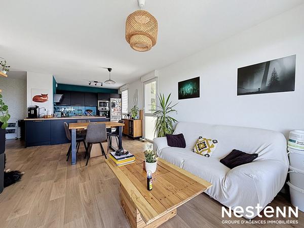 NESTENN - Grand T3 dans résidence récente avec terrasse et parking en sous-sol