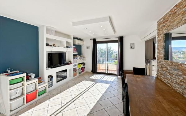 Appartement à vendre    5 pièces • 84,65 m2 La Garde