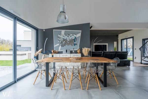 Maison à vendre 699 900 € Monts 6 p 201 m² DPE A