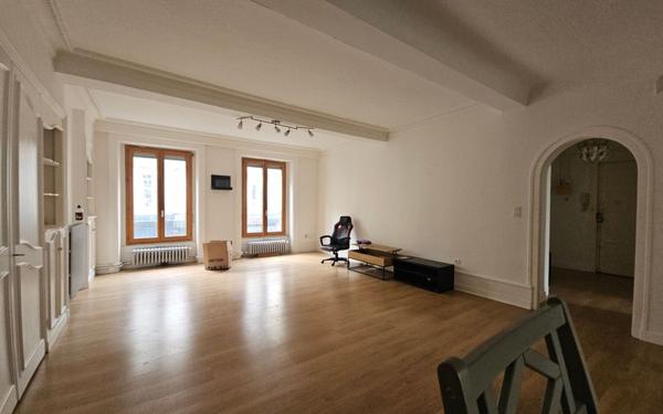 Appartement à vendre    4 pièces • 105,66 m2 Saint-Étienne