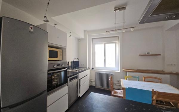 Appartement à vendre    4 pièces • 105,66 m2 Saint-Étienne