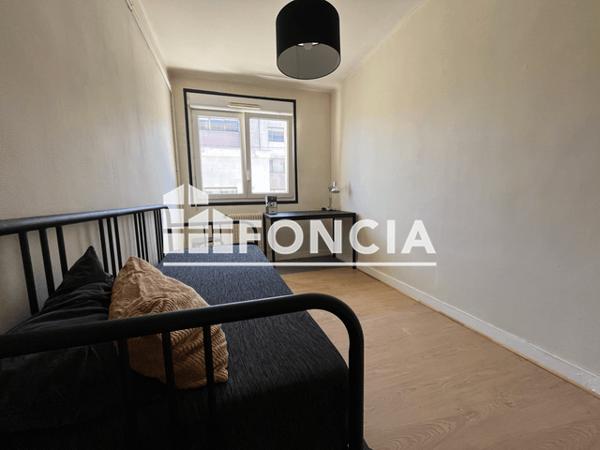Location Appartement meublé 3 pièces 48.56 m² - 4 RUE DES ROSES Besancon 25000