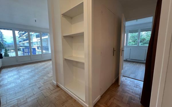Appartement à vendre    2 pièces • 50,07 m2 Sainte-Foy-lès-Lyon