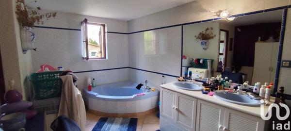 Maison à vendre 4 pièces 145 m² Saint-Martin-la-Pallu