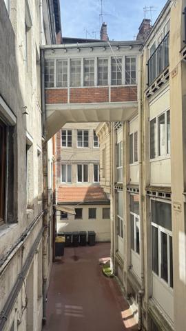 Saint-Étienne (42000) Exclusivité appartement de type F2 de 65,77m2