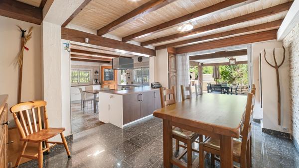 Maison à vendre 695 000 € Saint-Jeannet 6 p 147,4 m² DPE C