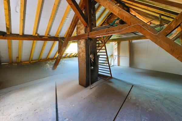 Dpt Vosges (88), à vendre CORNIMONT immeuble de rapport