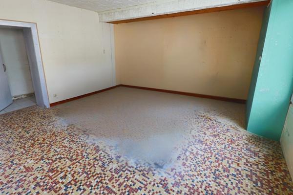 Dpt Vosges (88), à vendre CORNIMONT immeuble de rapport