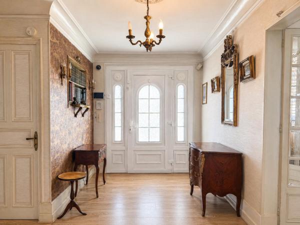 Maison familiale 6 chambres avec sous-sol