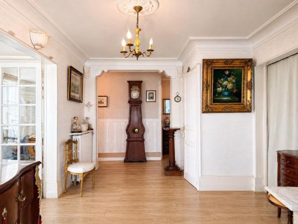 Maison familiale 6 chambres avec sous-sol