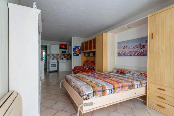 Appartement rez de jardin à Port Camargue - Résidence avec piscine