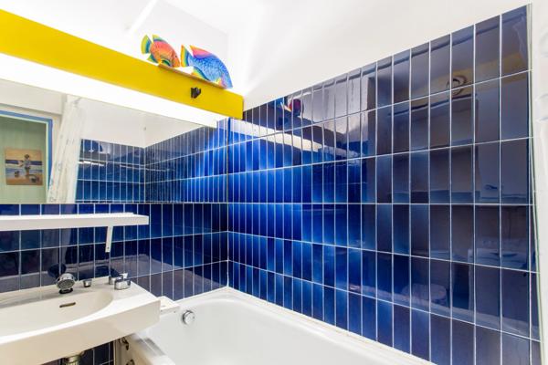 Appartement rez de jardin à Port Camargue - Résidence avec piscine
