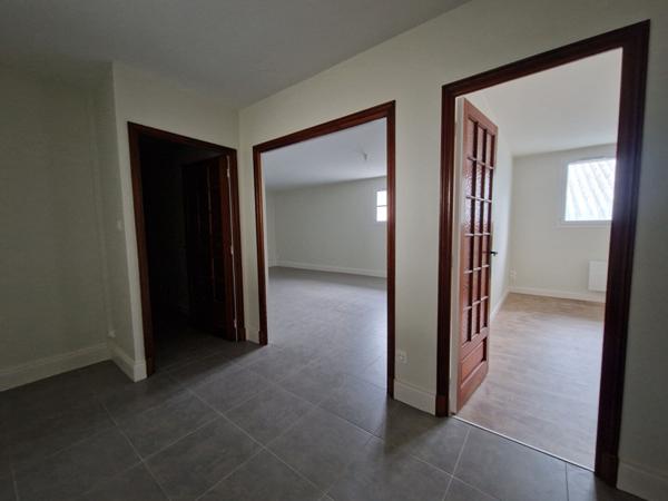 Appartement Doue En Anjou 4 pièce(s) 110 m2