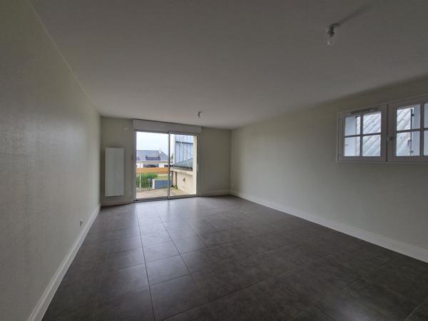 Appartement Doue En Anjou 4 pièce(s) 110 m2