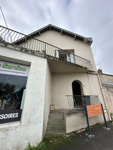 Appartement Doue En Anjou 4 pièce(s) 110 m2