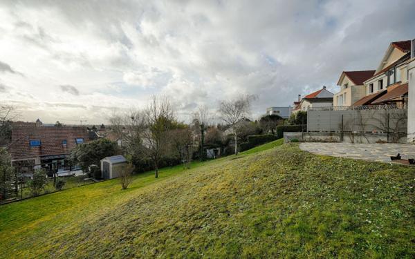 Maison à vendre    6 pièces •  Sucy-en-Brie