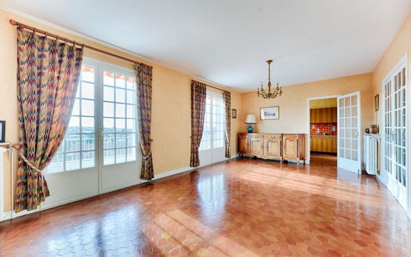 Maison à vendre    6 pièces •  Sucy-en-Brie