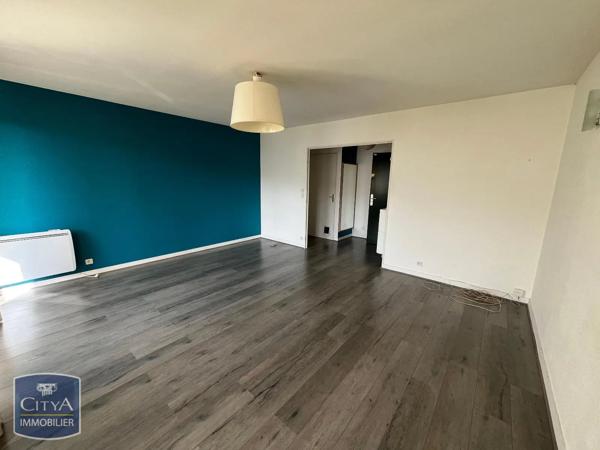 Appartement à louer 3 pièces 70.11m² Clermont-Ferrand (63100)