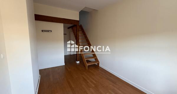 Location Appartement 3 pièces 114 m² - Lyon 69001