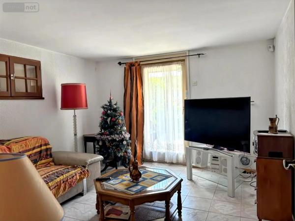 Achat - Appartement Crozet 01170 3 pièces 83 m 2 1685 m 2