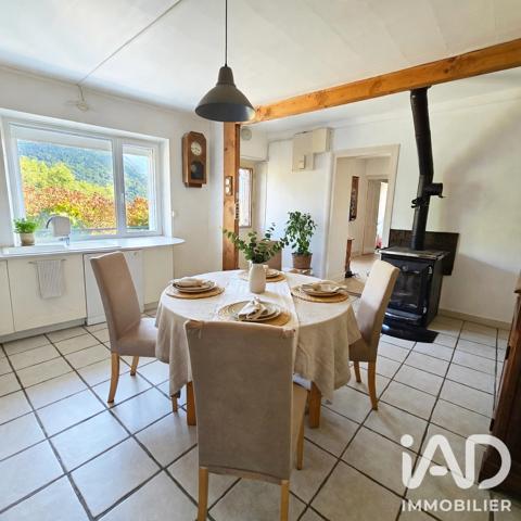 Maison à vendre 6 pièces 207,84 m² Allevard