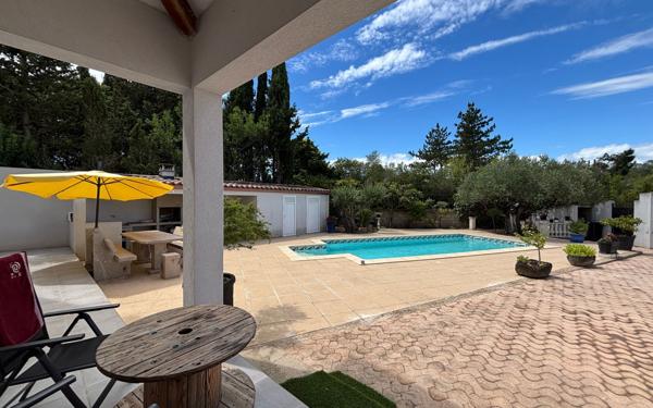 Maison à vendre    7 pièces •  Marguerittes