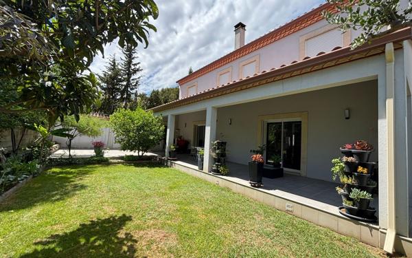 Maison à vendre    7 pièces •  Marguerittes