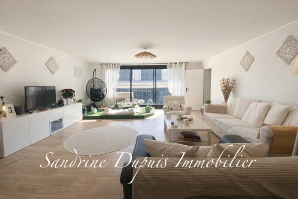 Saintes (17100) T5 centre-ville – 4 chambres – dernier étage – sans charges