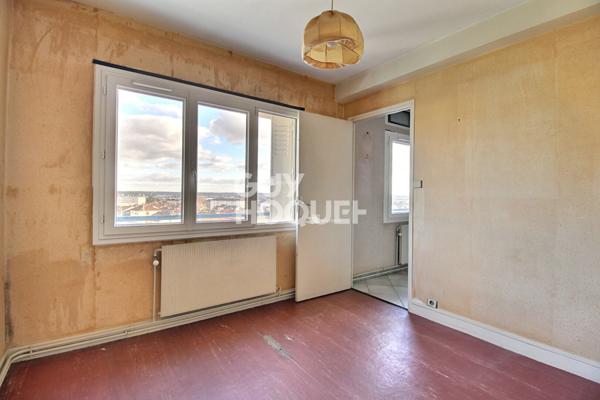 À vendre : Appartement 5 pièces à MALZEVILLE
