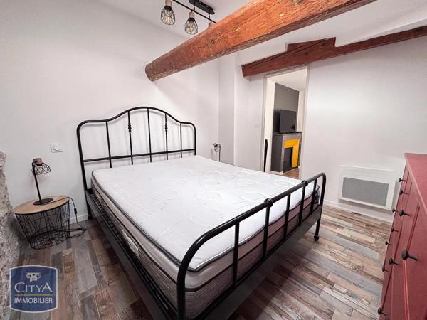 Appartement à louer 2 pièces 48m² Carcassonne (11000)