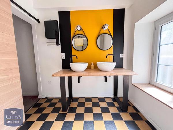 Appartement à louer 2 pièces 48m² Carcassonne (11000)