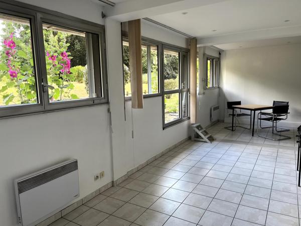 LA GENETTE APPT T2 OU LOCAL PROFESSIONNEL