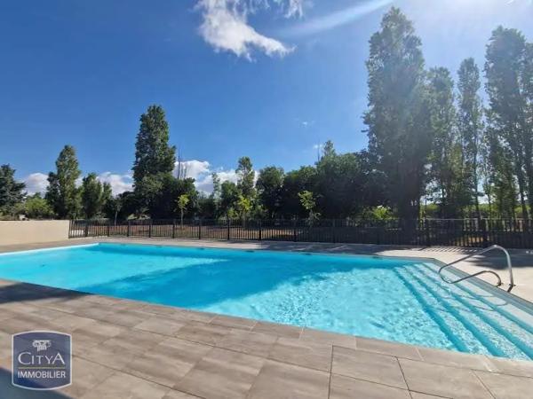 Appartement à louer 2 pièces 41.88m² Fréjus (83600)
