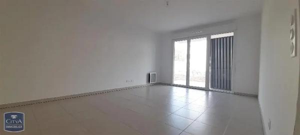 Appartement à louer 2 pièces 41.88m² Fréjus (83600)