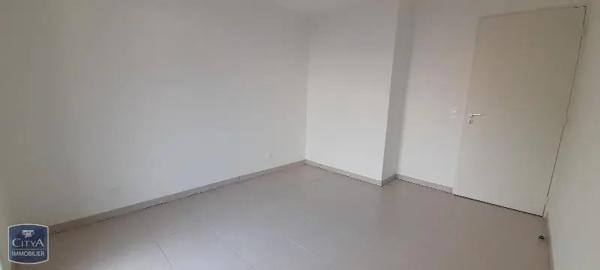 Appartement à louer 2 pièces 41.88m² Fréjus (83600)